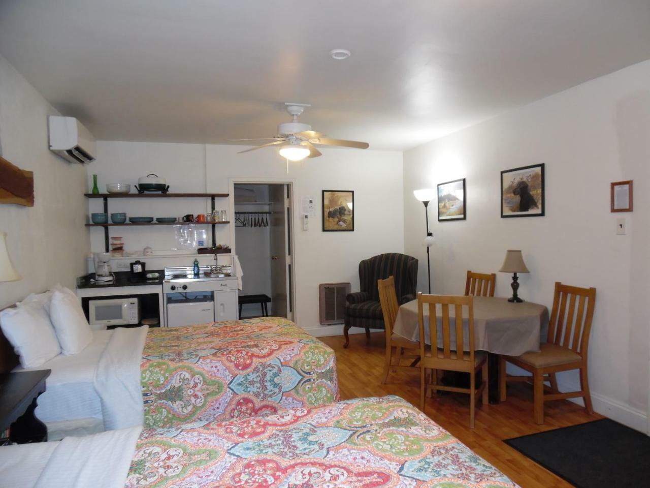 Wachapreague Inn - Motel Rooms Extérieur photo